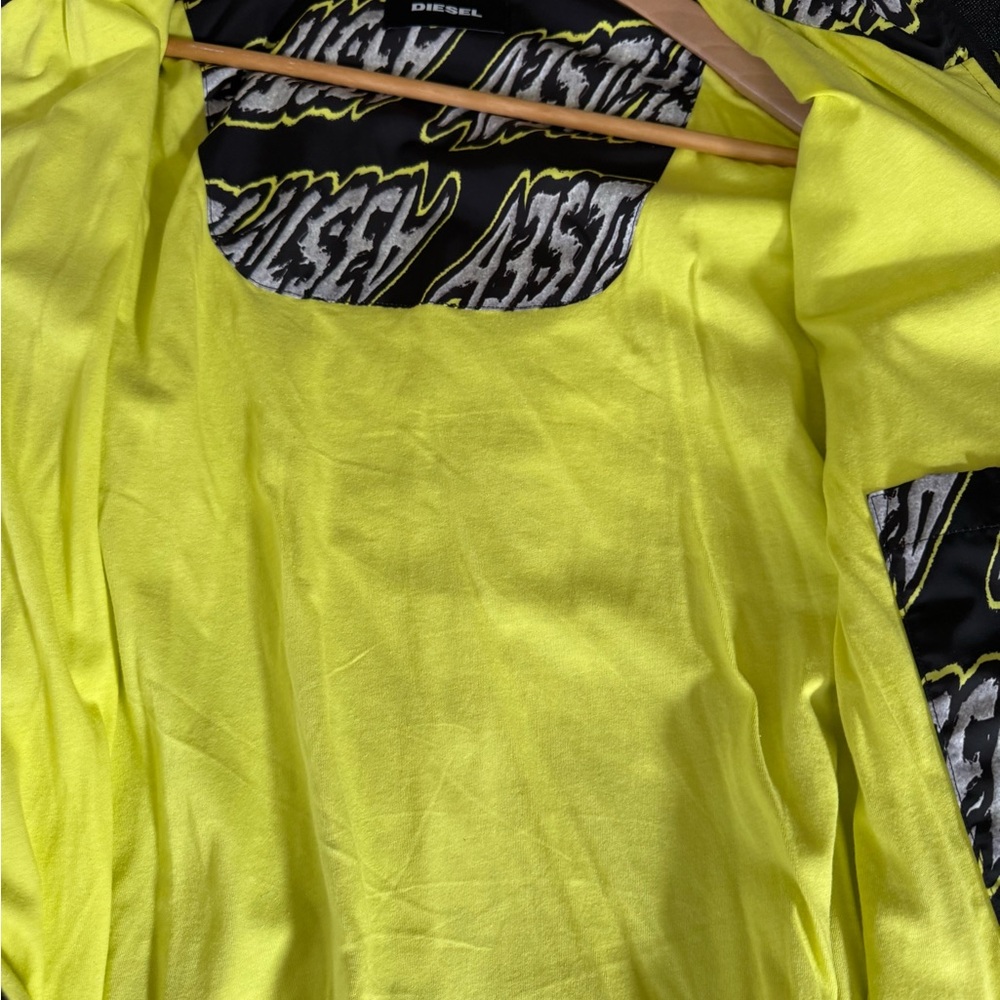 Diesel Black and Yellow Graphic Windbreaker with Hood size L - Picture 9 of 12